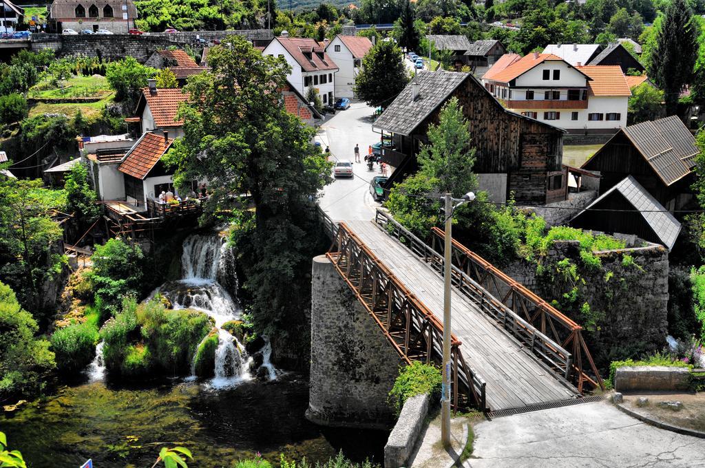 Rooms Marijana Obrovac Slunj Exterior photo